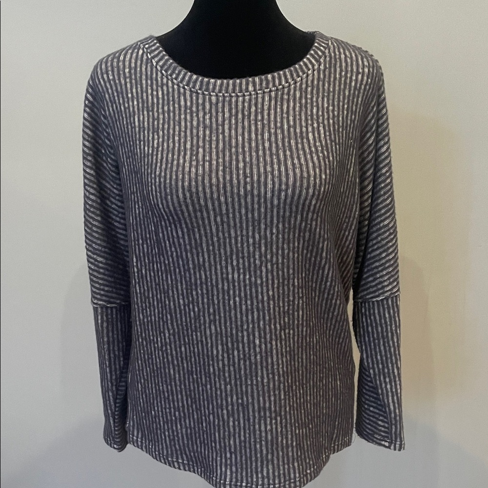 Cozy Ribbed super soft navy Long Sleeve Top - Gray Striped new